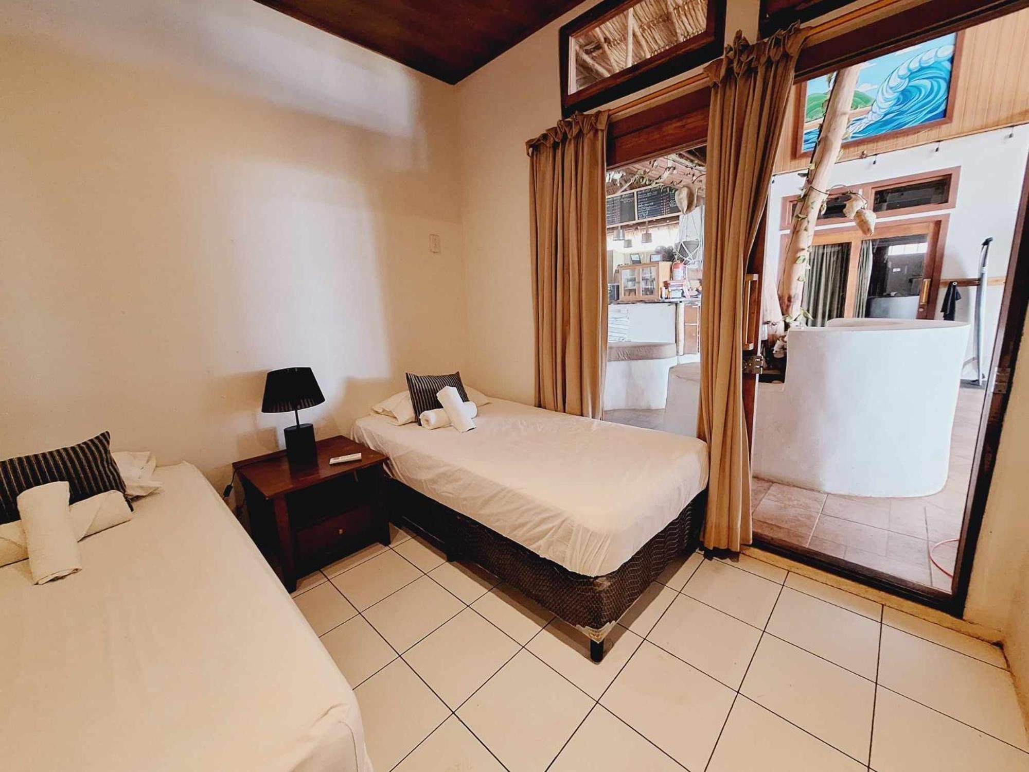 Sirena Surf Lodge Miramar Nicaragua المظهر الخارجي الصورة